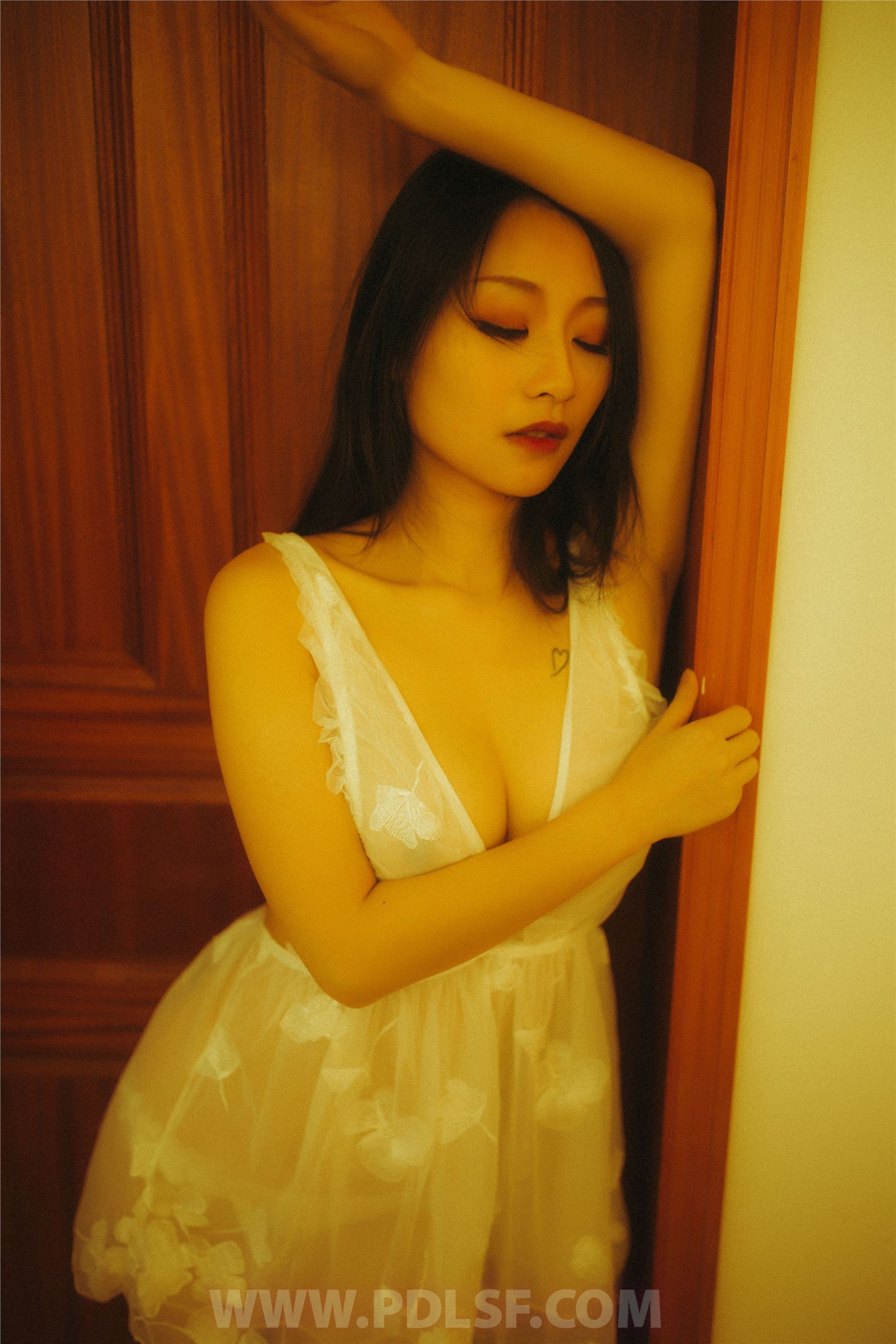 PDL潘多拉  2020.09.01 精品 NO.255 小镇姑娘2